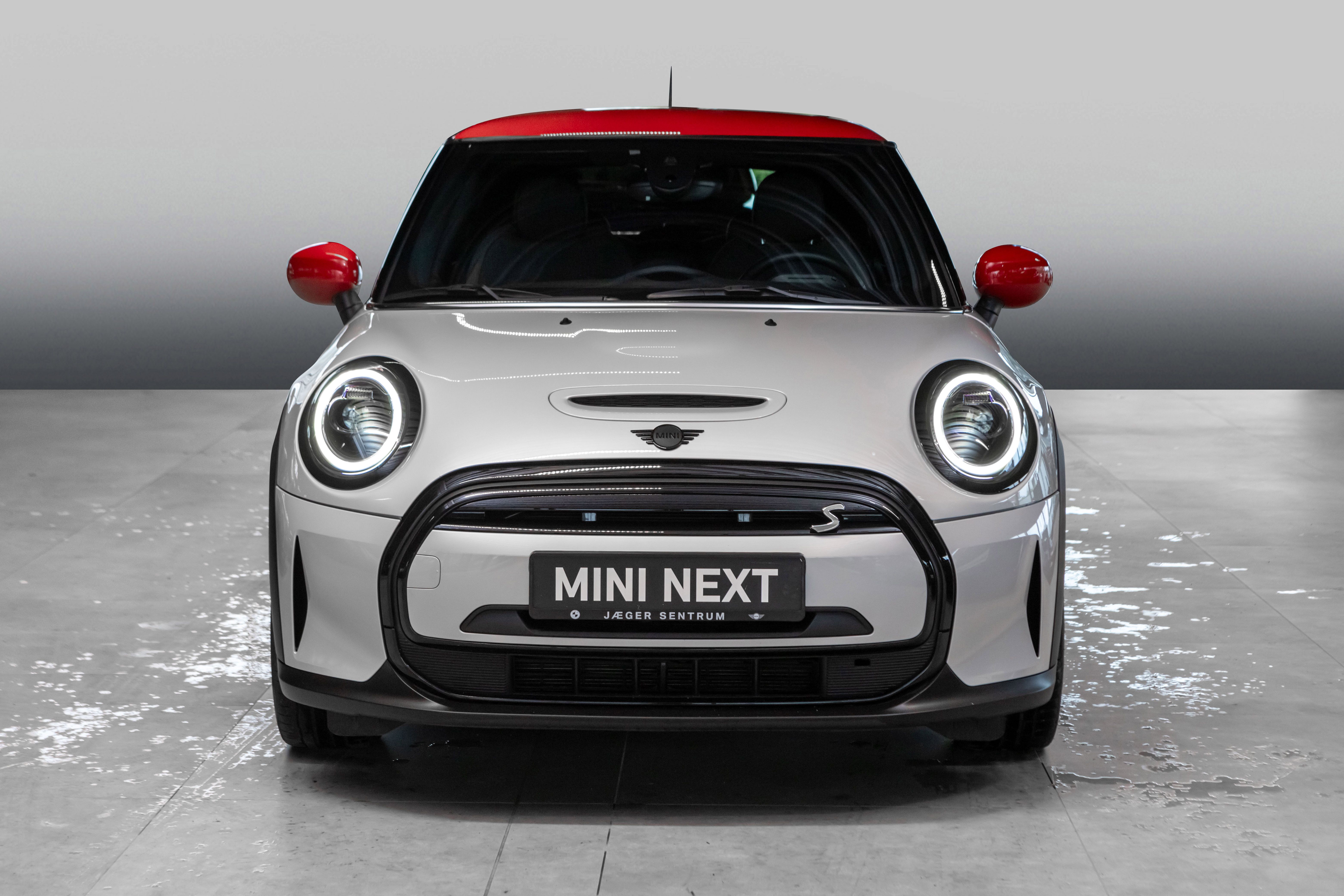 MINI Cooper SE, 184hp, 2023