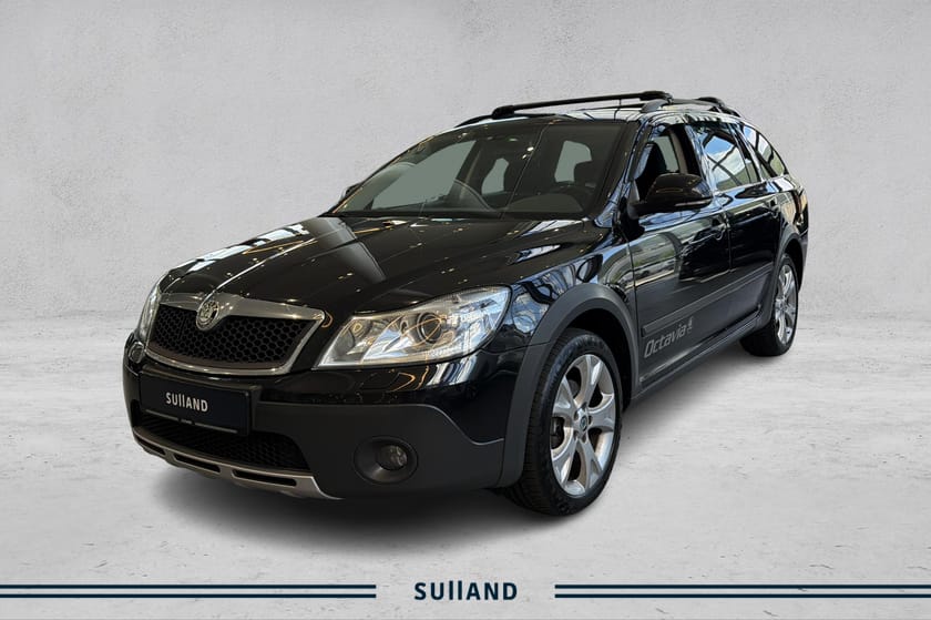 Bilde 1 av Škoda Octavia Stasjonsvogn Scout | 4x4 | AT | Krok | Webasto |