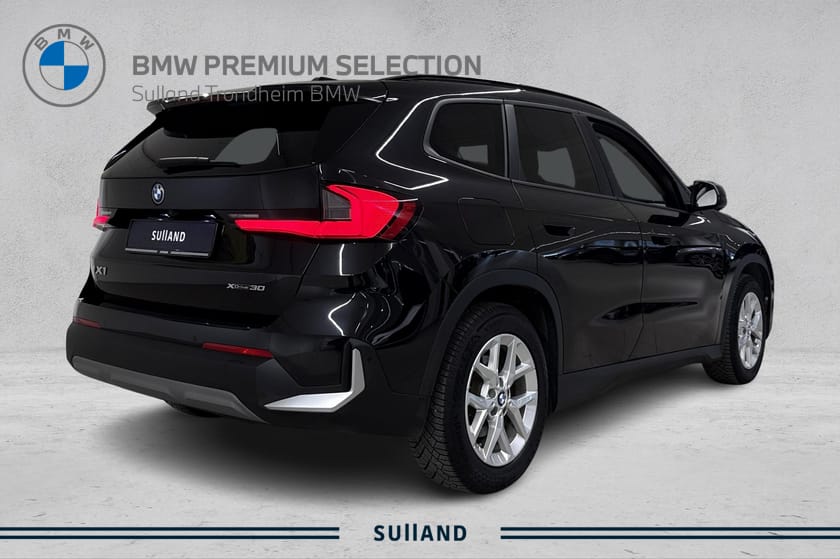 Bilde 5 av BMW iX1 xDrive30 Hengerfeste / Adaptive LED / BSI