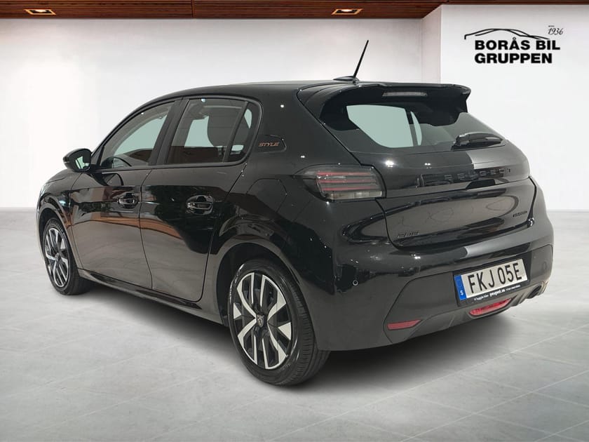 Bild 2 av Peugeot 208 HYBRID 100