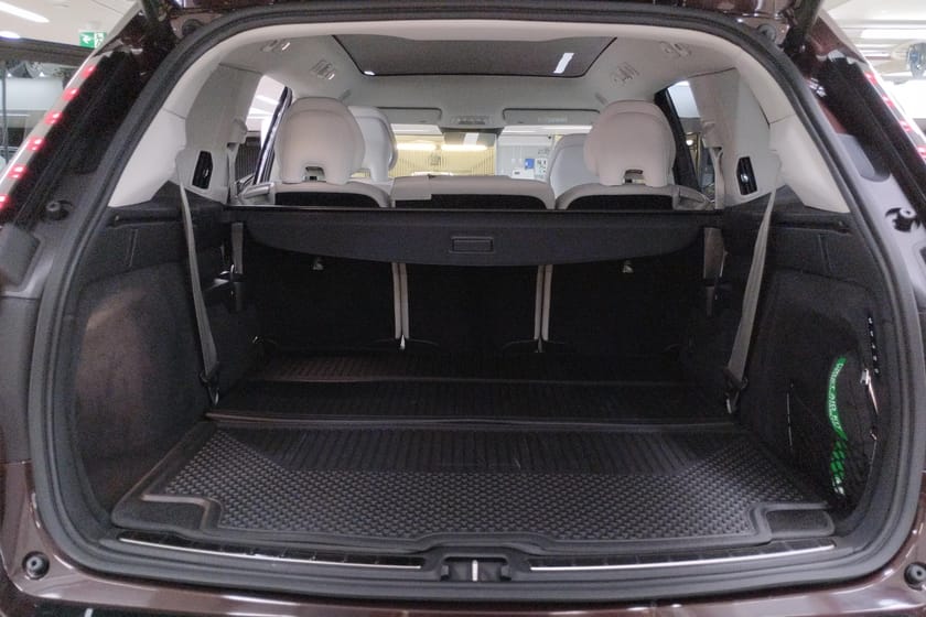 Bild 5 av Volvo EX90 Twin Motor Performance 7-seater Ultra 7sätes/Bowers&Wilkins/Dragkrok/22 tum
