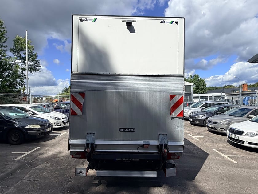 Bild 4 av Volkswagen Crafter Chassi 35 2.0 TDI , 177hk B Kamera, Extra hög box