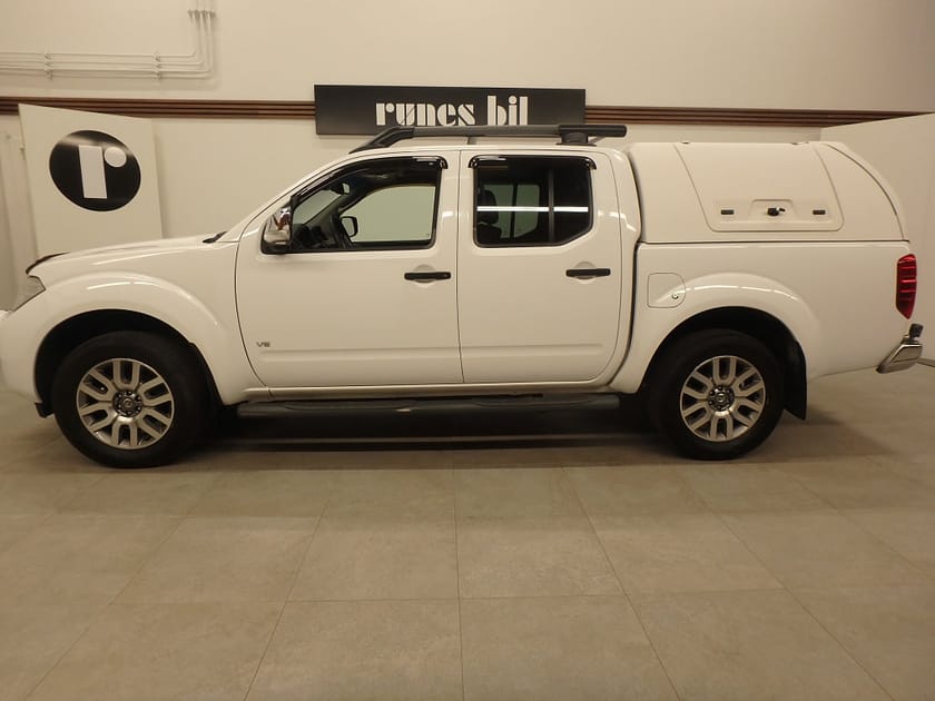 Bild 2 av Nissan Navara Dubbelhytt 3.0 dCi V6 4x4 Euro 5 Kåpa