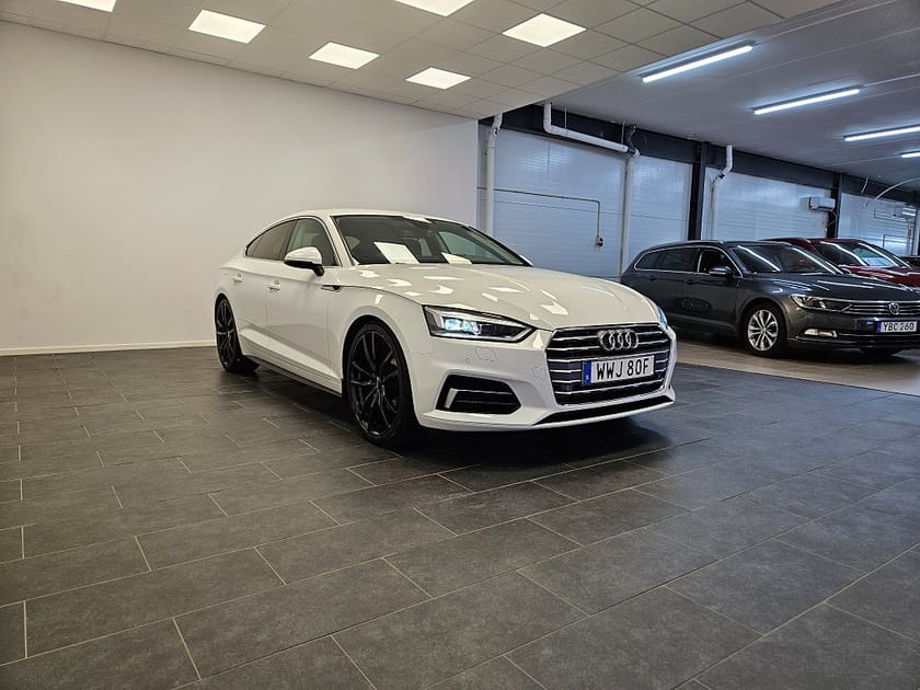 Bild 5 av Audi A5 Sportback S Tronic Proline Värmare Drag PDC