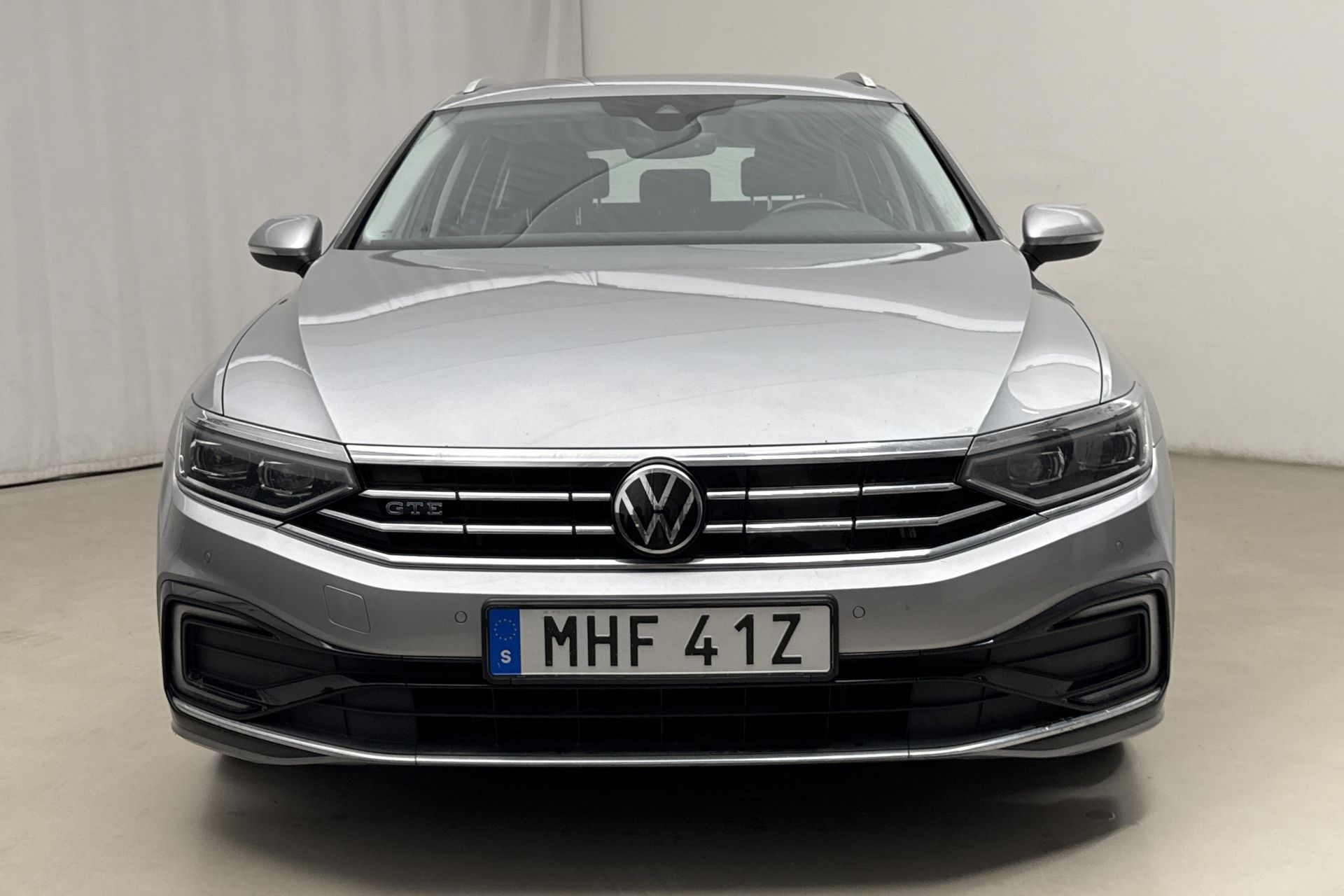 Volkswagen Passat GTE 2021, bild 5/10