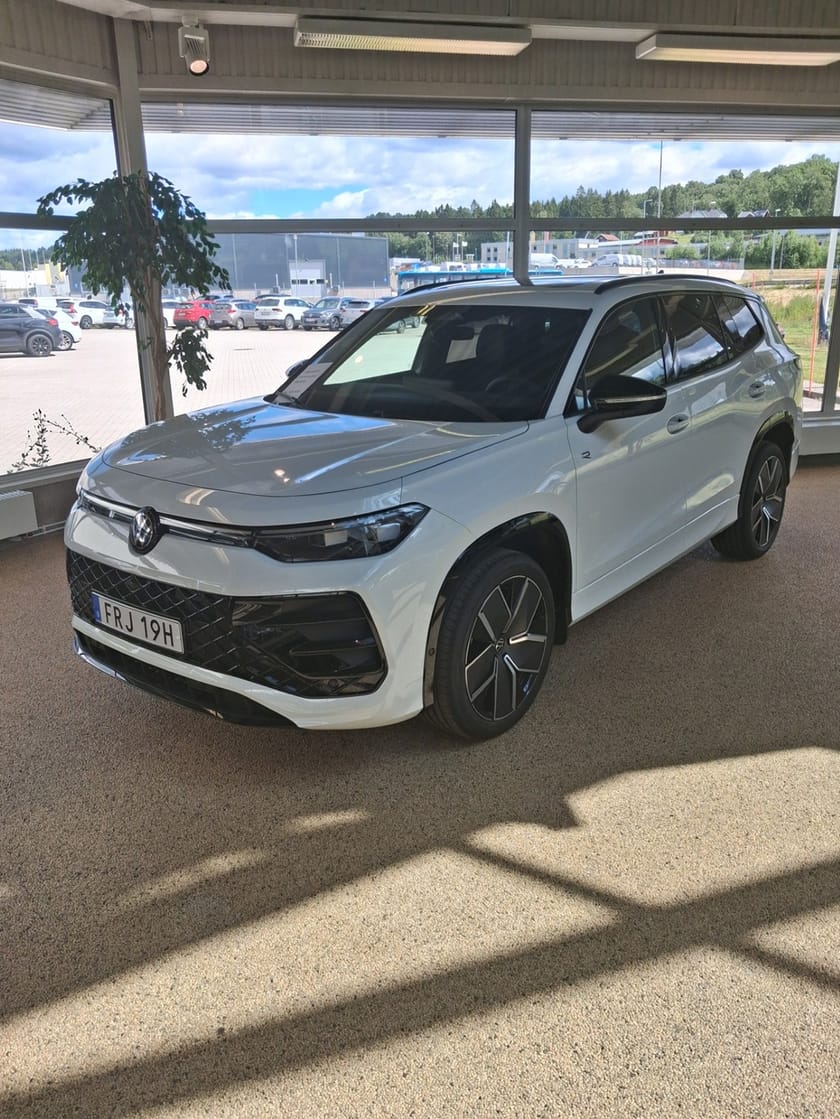 Bild 1 av Volkswagen Tayron PB   R-LINE 2.0 TDI 4M 193 HK 7 VXLDSG