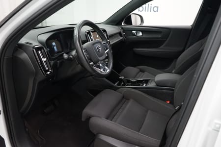 Volvo XC40 Recharge Plus | Dragkrok halvautomatisk | Värmepump