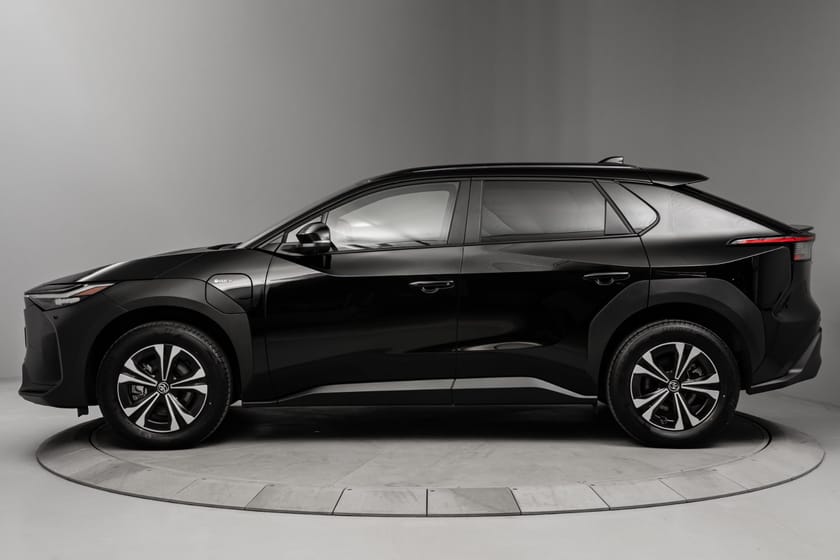 Bilde 2 av Toyota bZ4X AWD Active Tech