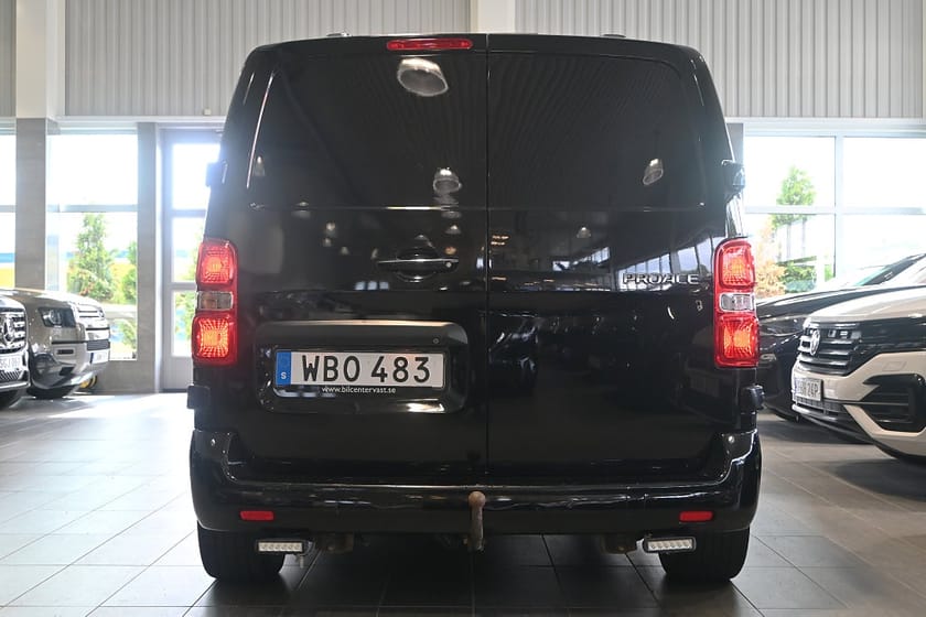 Bild 4 av Toyota Proace 2.0 D-4D 177hk Navi Värmare Drag Adaptiv farth kamera