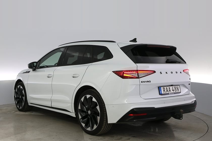 Bild 4 av Škoda Enyaq iV 80x Skoda Sportline Pano 360 HuD Drag Elstol Canton