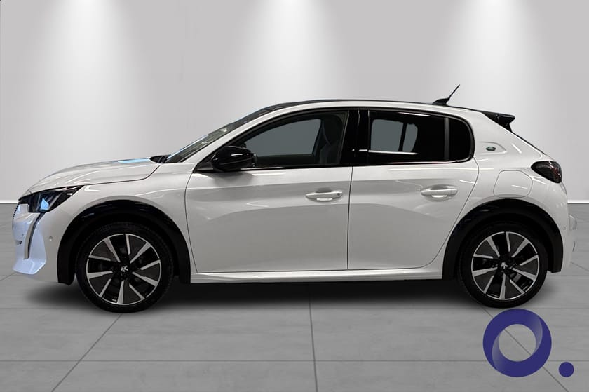 Bilde 2 av Peugeot e-208 GT Panoramatak