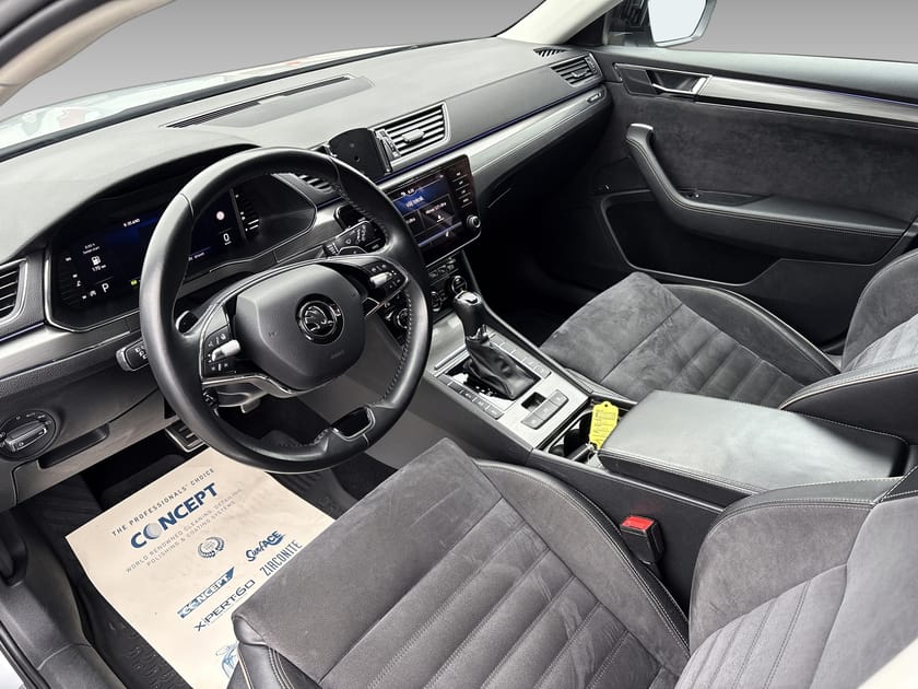 Bild 4 av Škoda Superb Scout 2.0 TDI 4x4 200hk