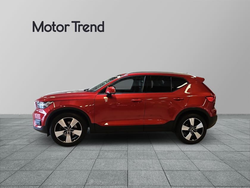 Bild 3 av Volvo XC40 B4 AWD Momentum Advanced