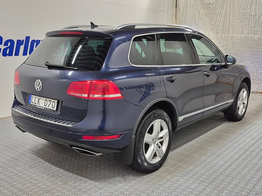 Bild 4 av Volkswagen Touareg 4MOTION 3.0 V6 TDI 240HK 4x4 Luftfjädring