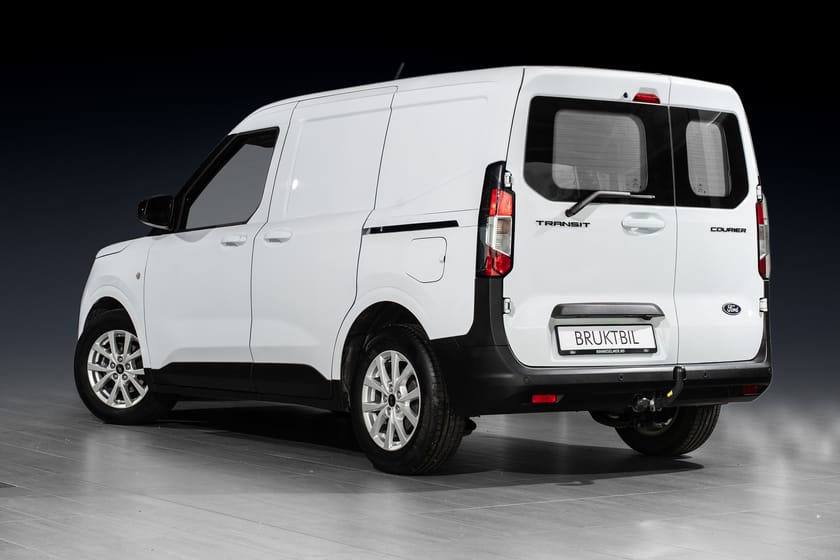 Bilde 2 av Ford Transit Courier Limited aut Serviceavtale | R.Kam | 2 Hjulsett | Krok