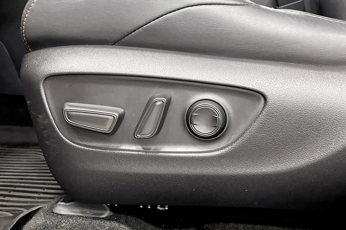 Toyota RAV4 Hybrid AWD-i