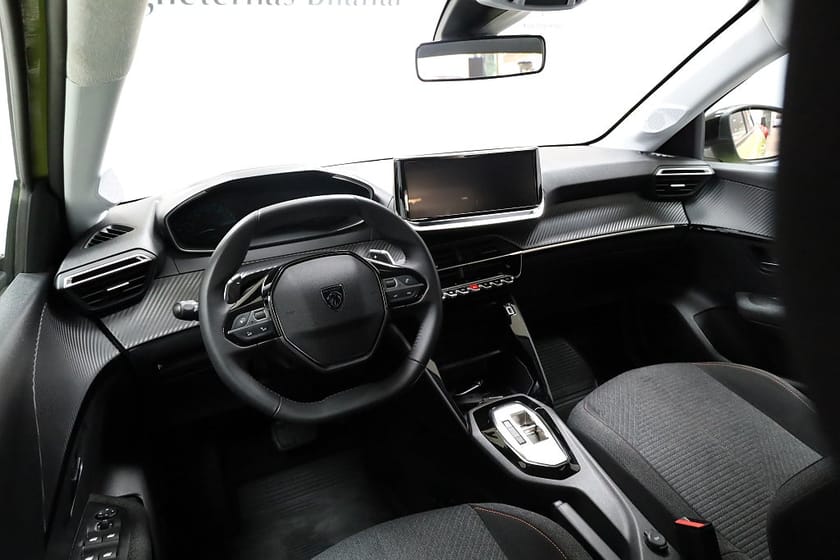 Bild 3 av Peugeot 208 HYBRID 100 Hk Style Automat / Apple Carplay / 3270 Mil