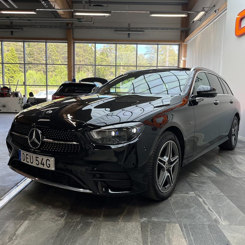 Bild 5 av Mercedes-Benz E 300 T de AMG Premium Widescreen 360° Drag