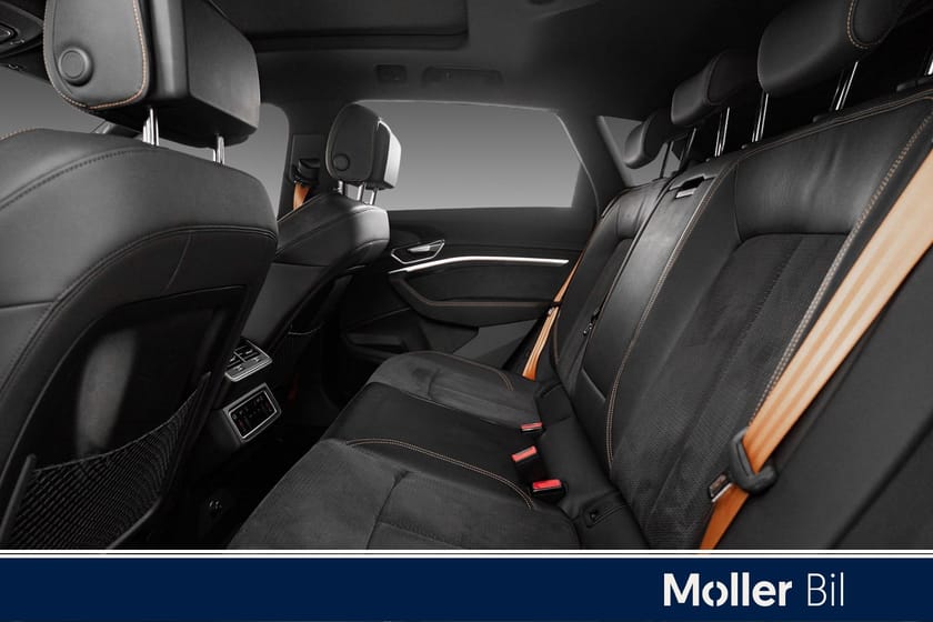 Bilde 5 av Audi e-tron 55 quattro s line sp black edit