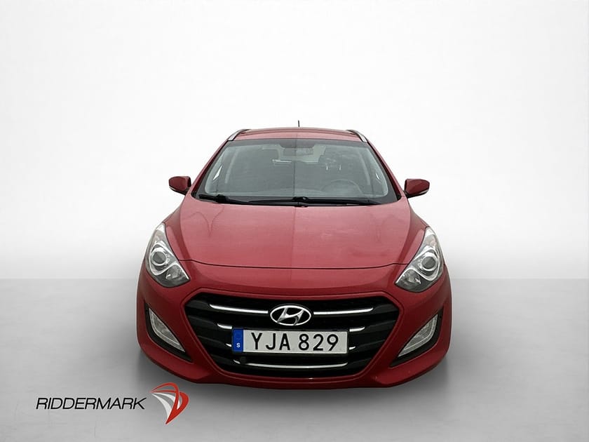 Bild 2 av Hyundai i30 Kombi 1.6 GDI 135hk Comfort P-sensor  Rattvärme