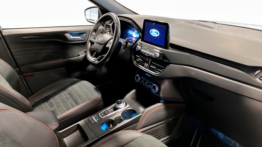 Bild 3 av Ford Kuga Plug-In Hybrid 2.5 ST-LINE X - Dragkrok