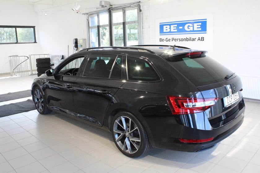 Bild 4 av Škoda Superb Kombi Sportline 2.0 TDI 4x4 190HK Drag Värmare