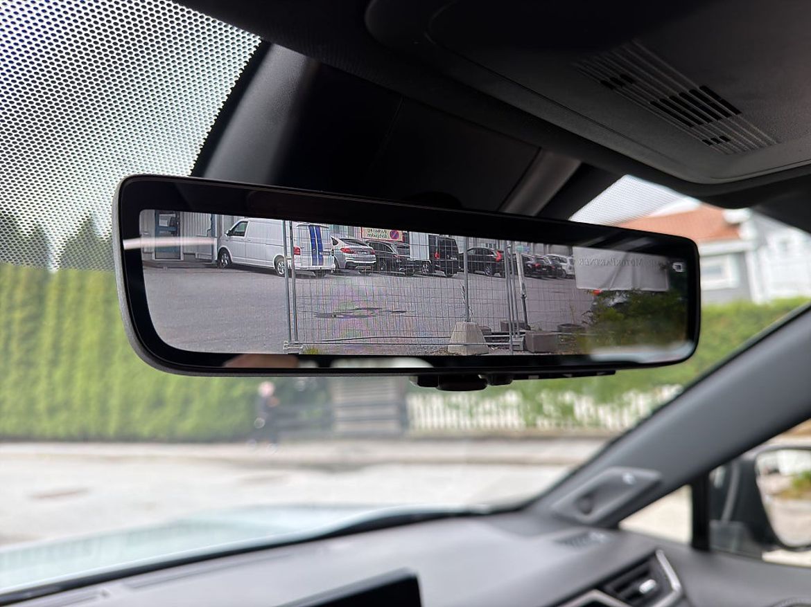 Toyota RAV4 Hybrid AWD-i, bild 17 av 21