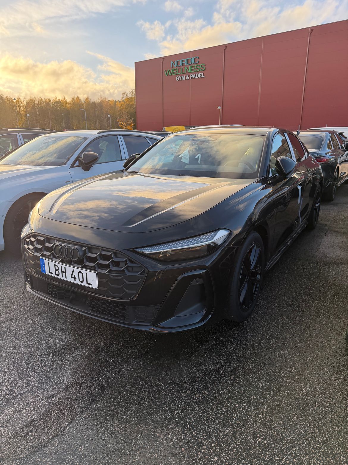 Audi A5 Sedan e-hybrid quattro