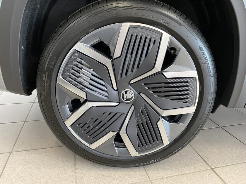 Bild 4 av Škoda Kodiaq iV SPORTLINE 1,5 TSI 204 HK *Lagerbil*