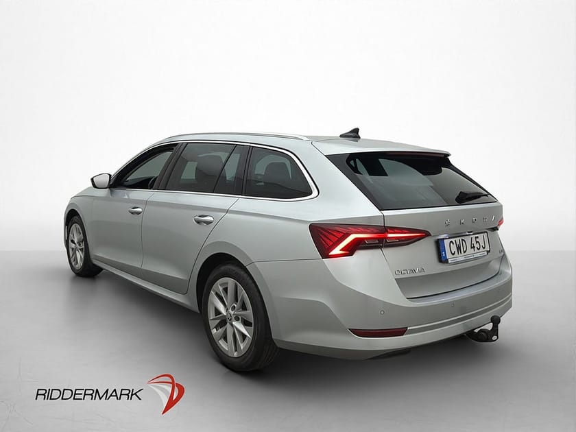 Bild 5 av Škoda Octavia Kombi Skoda 1.5 Style Cockpit Drag Adaptiv-f CarPlay