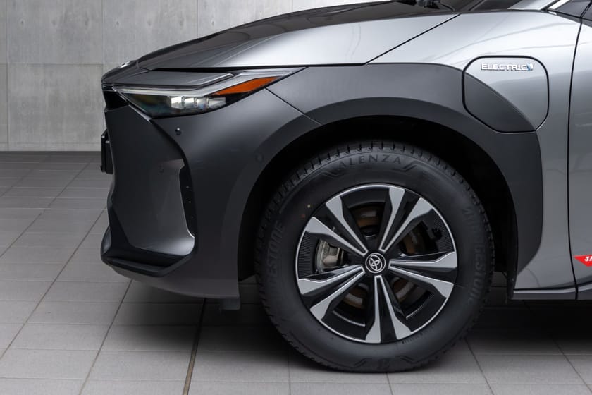Bilde 3 av Toyota bZ4X AWD Executive