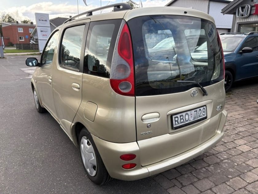 Bild 4 av Toyota Yaris Verso