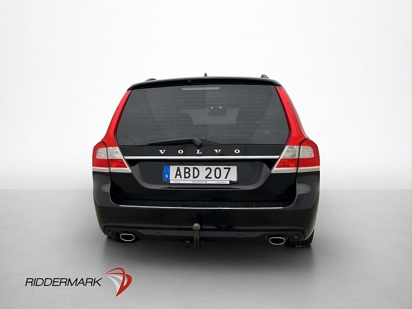 Bild 5 av Volvo V70 D4 181hk Momentum Värmare Drag Navi Bluetooth