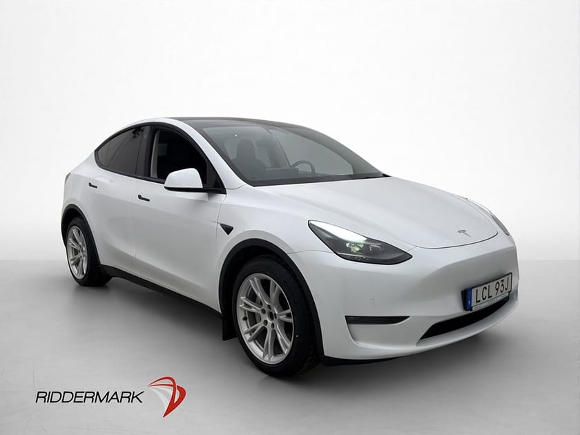Bild 4 av Tesla Model Y Long Range AWD Autopilot Drag Sv-Såld MOMS