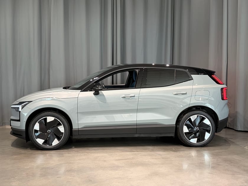 Bild 2 av Volvo EX30 Twin Motor Performance Ultra Inkl Vinterhjul