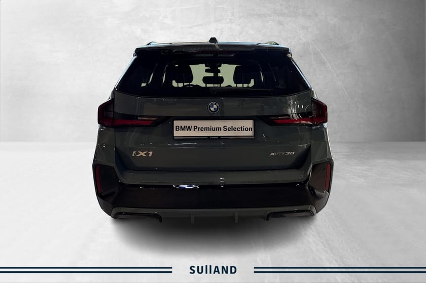 Bilde 4 av BMW iX1 xDrive30 Fully Charged/M Sport/El.seter/Head-Up/Tilhengerfeste