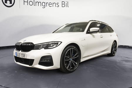BMW 330e xDrive Touring M-Sport HiFi Drag PA Rattvärme