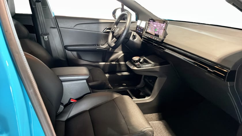Bild 3 av MG 4 Electric Long Range LUX 64 KWH