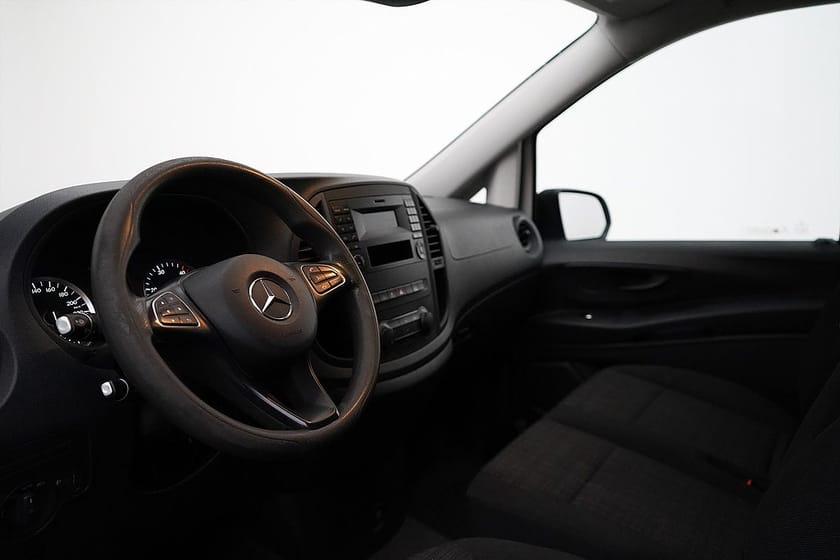 Bild 5 av Mercedes-Benz Vito 114 CDI 2.8t / 136 hk / RÄNTEKAMPANJ