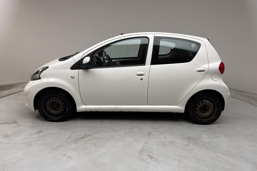 Bild 2 av Toyota Aygo 1.0 VVT-i 5dr (68hk)