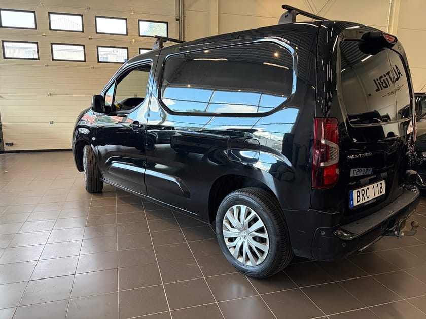 Bild 3 av Peugeot Partner Utökad Last Pro + L1 1.5 BlueHDi 130 EAT Drag/värmare/kamera