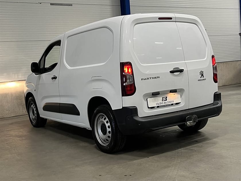 Bild 5 av Peugeot Partner Utökad Last 1.5 100 Manuell 102 HK L1 / Leasebar / Drag / Värmar