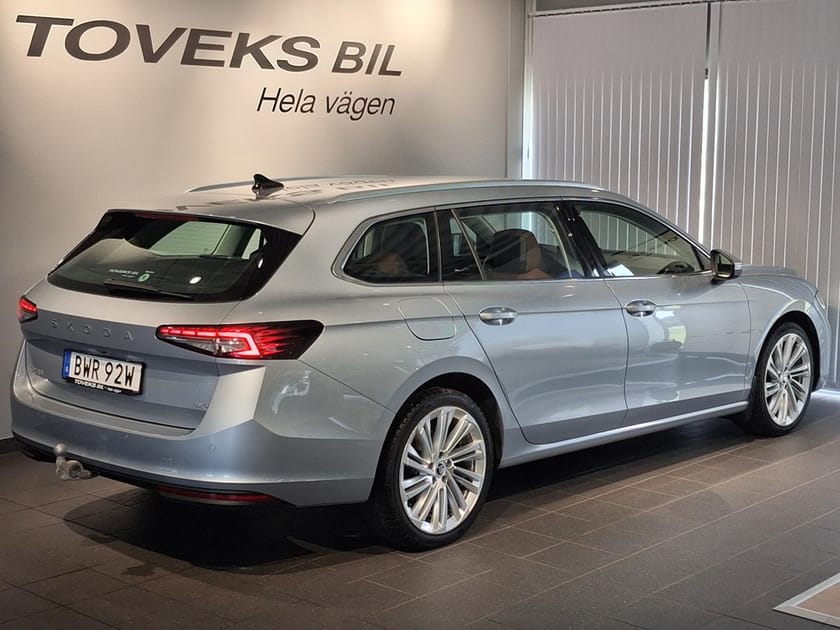 Bild 5 av Škoda Superb Kombi Selection 2,0 TDI 193HK 4x4 | Backkamera| Dragkrok