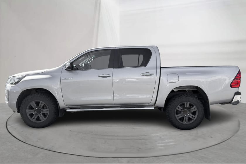 Bild 2 av Toyota Hilux Dubbelhytt 2.8 D 4WD (204hk)