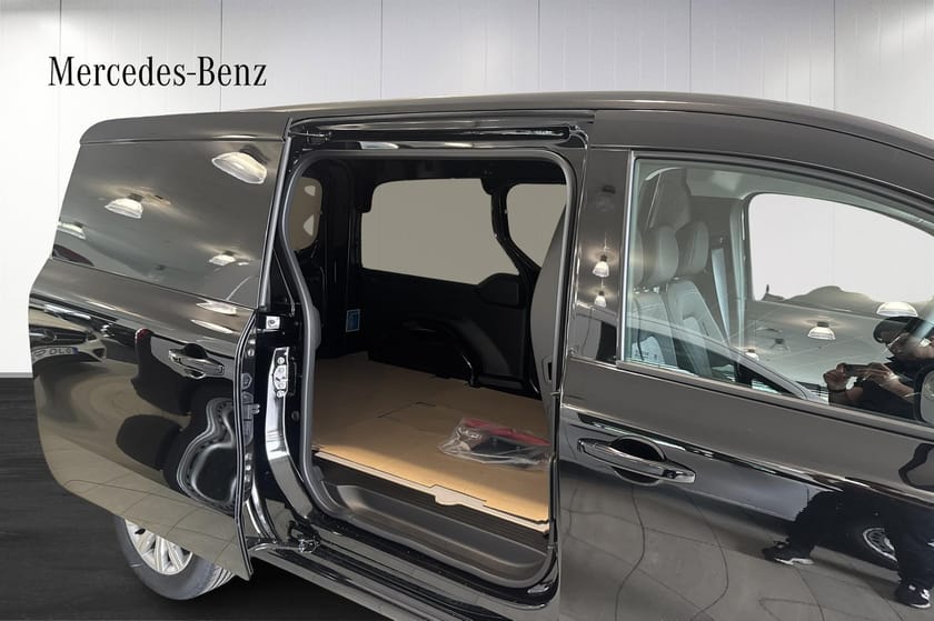 Bild 4 av Mercedes-Benz Citan 112 CDI SKÅP L2 SPECIAL EDITION