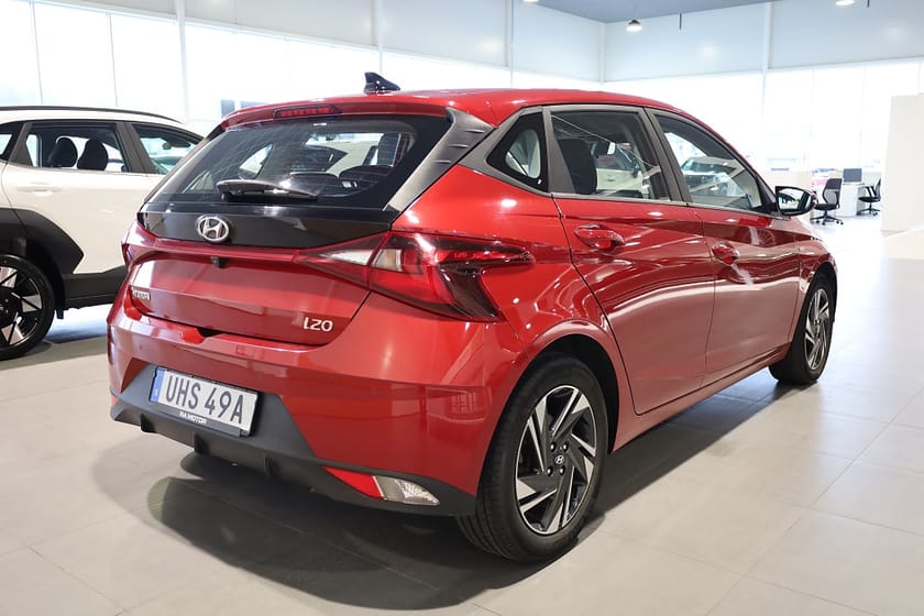 Bild 5 av Hyundai i20 1.0 T-GDI DCT 100HK Essential Kamera Rattvärme