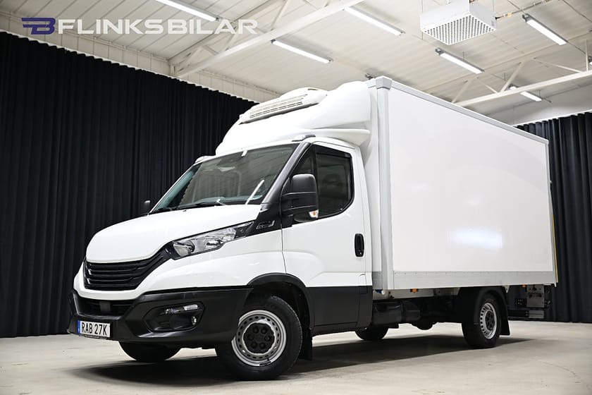 Bild 1 av Iveco Daily 35-140 Chassi Cab 136HK Automat|Volymskåp|BG-Lyft|Kylbil|Nattkyla|Leasbar