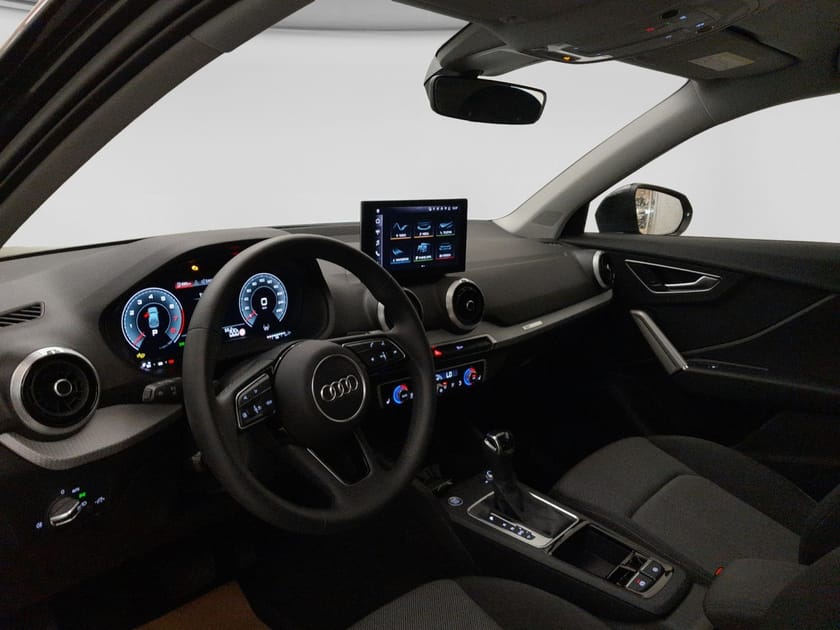Bild 4 av Audi Q2 35 TFSI PROLINE ADVANCED 150 HK S-Tronic/värmare