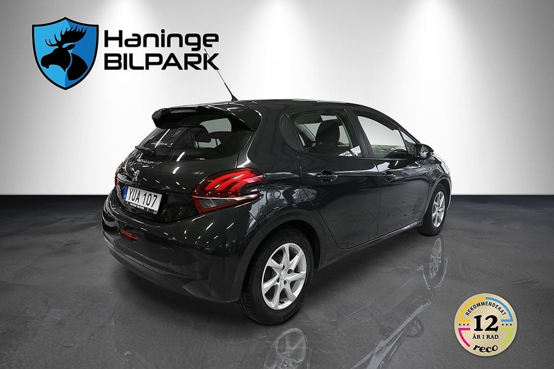 Peugeot 208 2017, photo 6/10