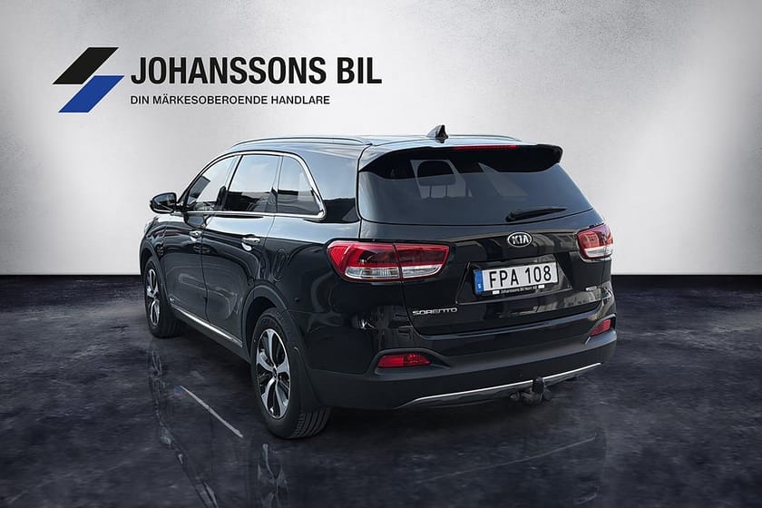 Bild 3 av Kia Sorento 2.2 CRDi AWD Business 7-sits MoK-värmare Drag Kamera